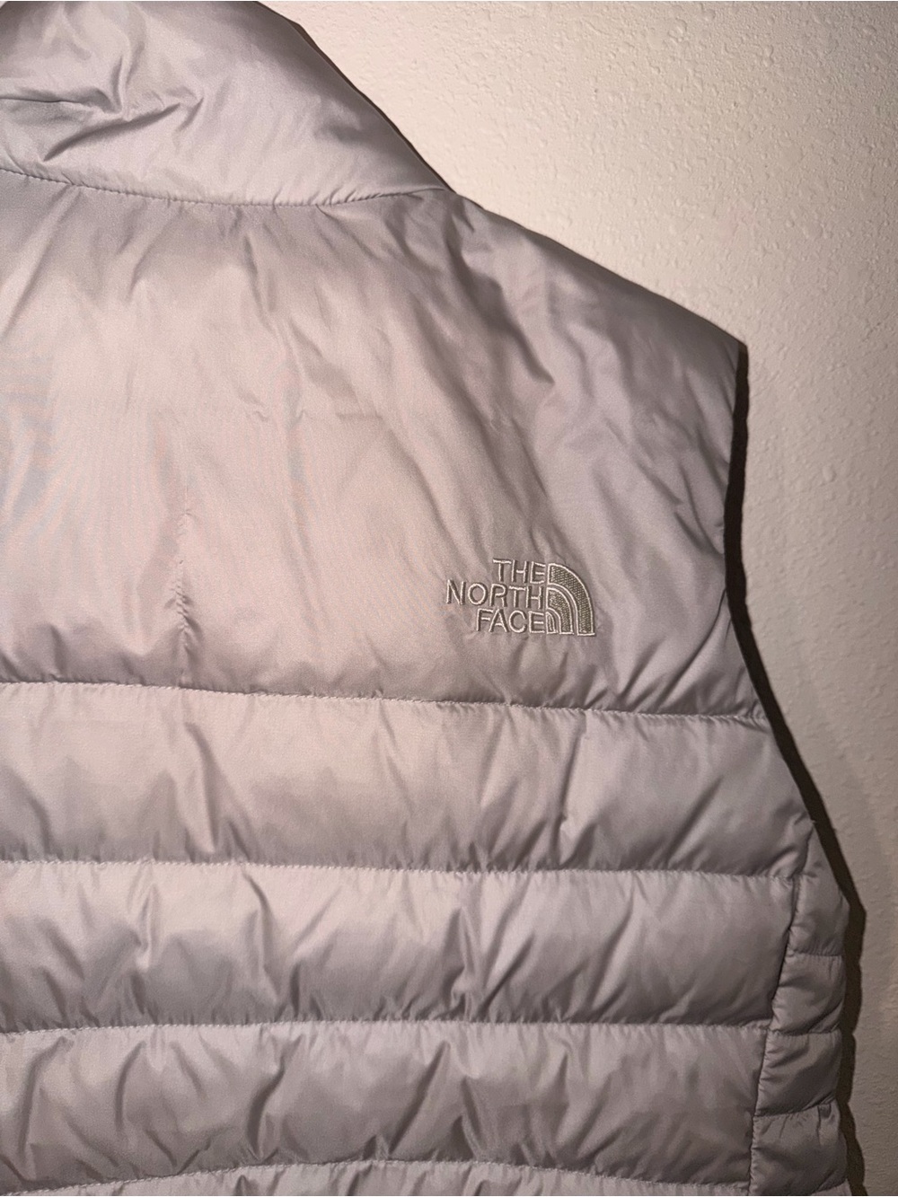 The North Face Silver Quilted Puffer Vest - Picture 5 of 5